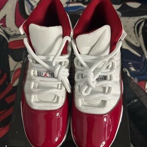 Jordan 11 cherry